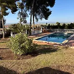 Дом отдыха Mediterranean House In *
