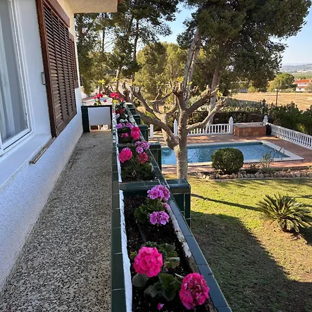 Mediterranean House In Holiday home